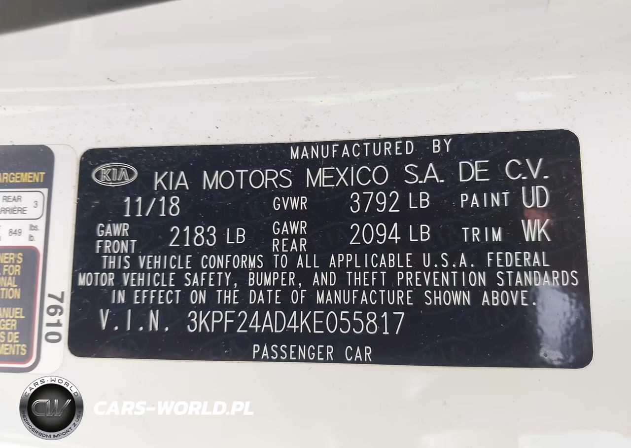 2019 Kia Forte Lxs VIN:3KPF24AD4KE055817 - 9