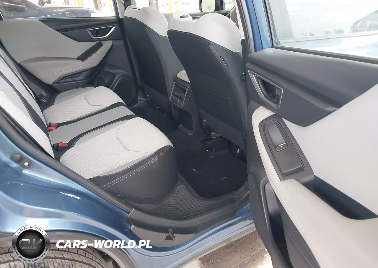 2019 Subaru Forester VIN:JF2SKACC6KH414646 - 8