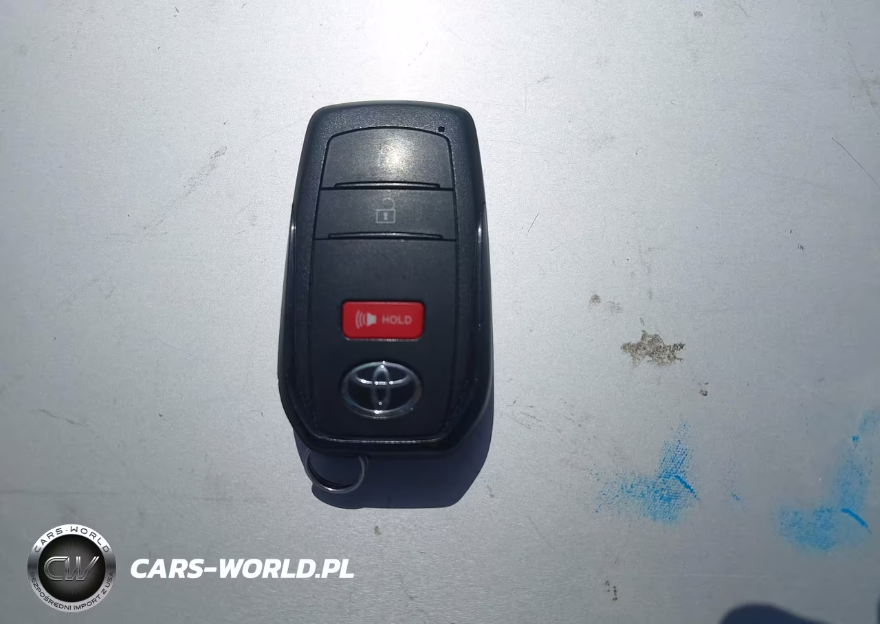 2025 Toyota Prius Le VIN:JTDACAAU5S3061655 - 11