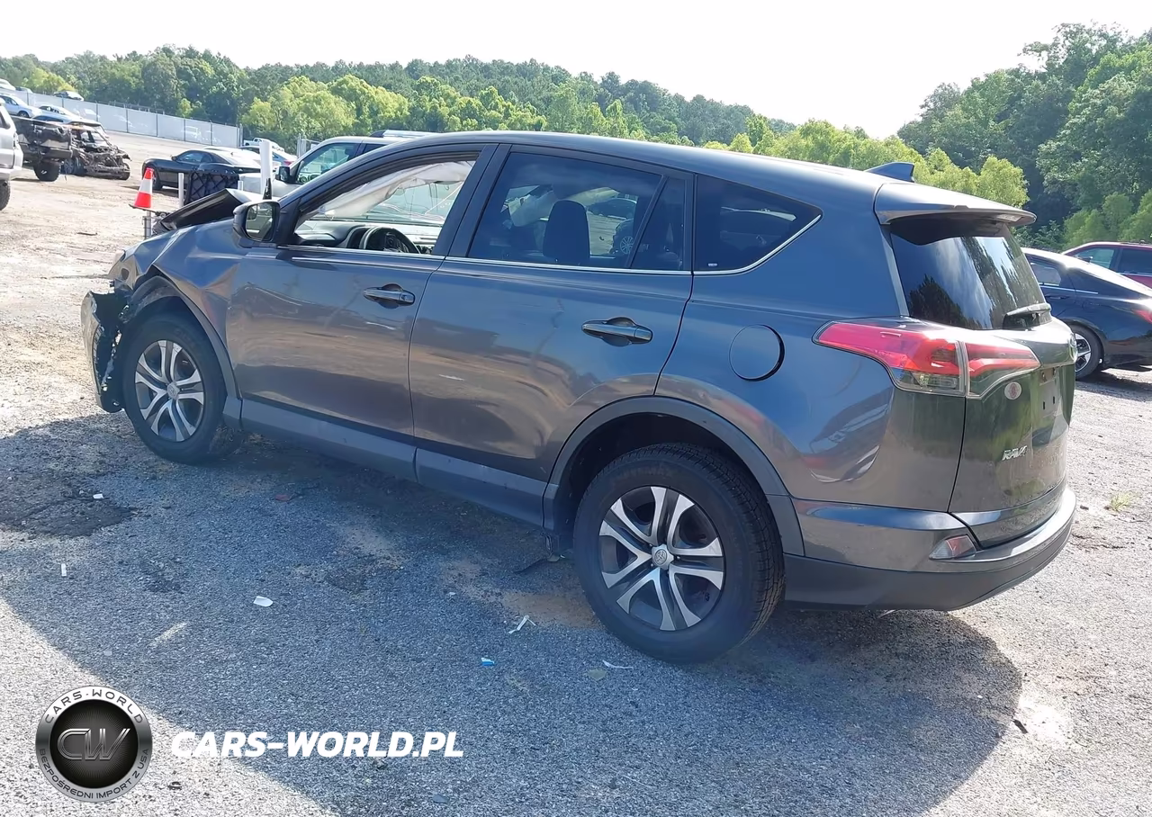 2018 Toyota Rav4 Le VIN:2T3ZFREV4JW459558 - 3