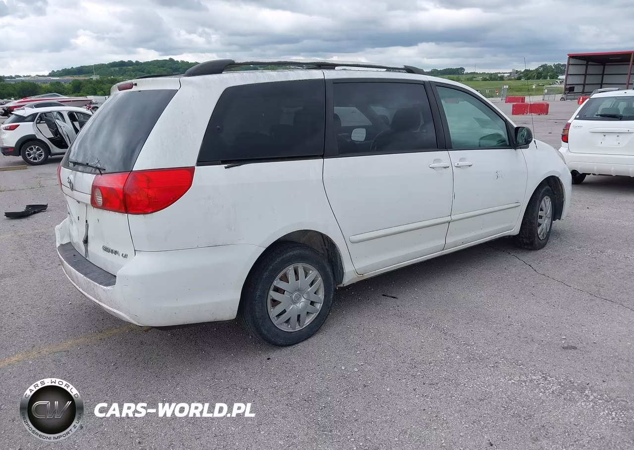2008 Toyota Sienna Le VIN:5TDZK23CX8S189932 - 4