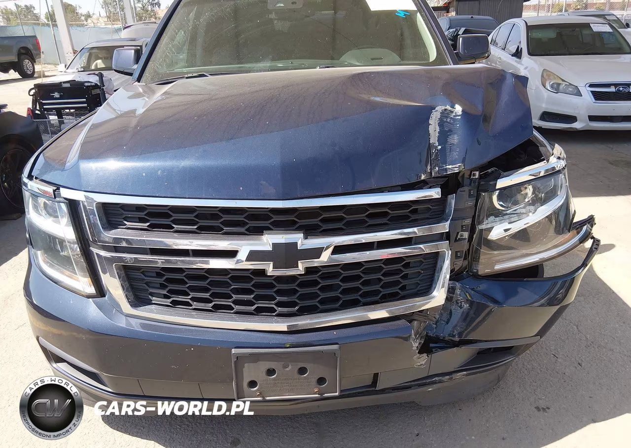 2017 Chevrolet Tahoe Lt VIN:1GNSCBKC2HR166652 - 13