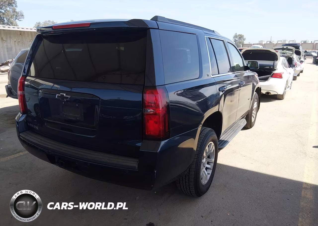 2017 Chevrolet Tahoe Lt VIN:1GNSCBKC2HR166652 - 4