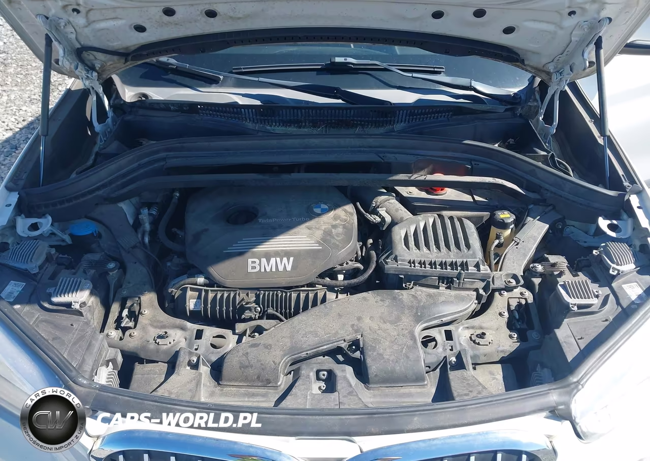 2017 BMW X1 Sdrive28I VIN:WBXHU7C3XH5H34414 - 10