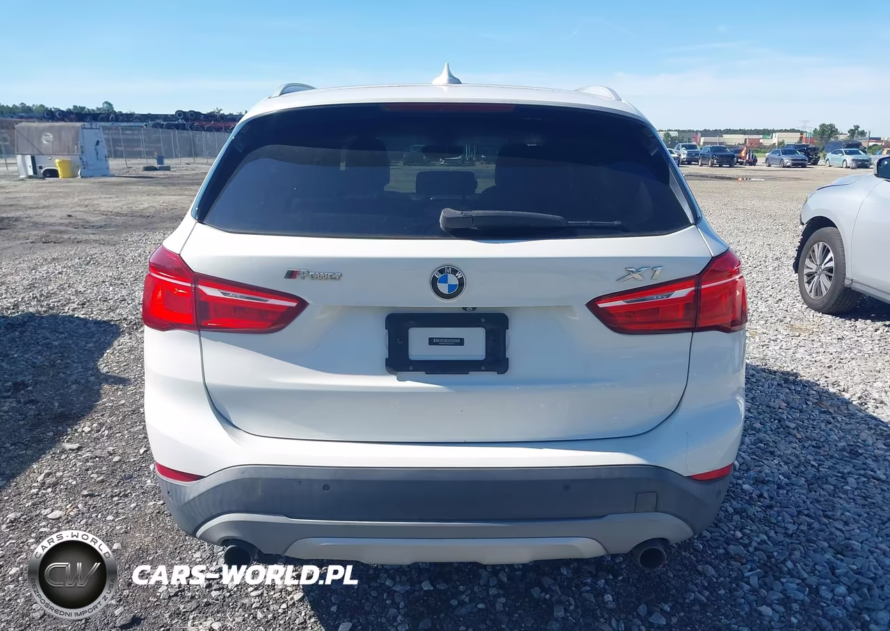 2017 BMW X1 Sdrive28I VIN:WBXHU7C3XH5H34414 - 16