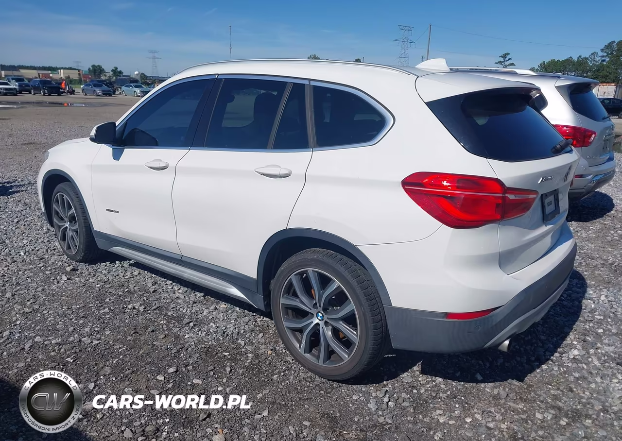 2017 BMW X1 Sdrive28I VIN:WBXHU7C3XH5H34414 - 3