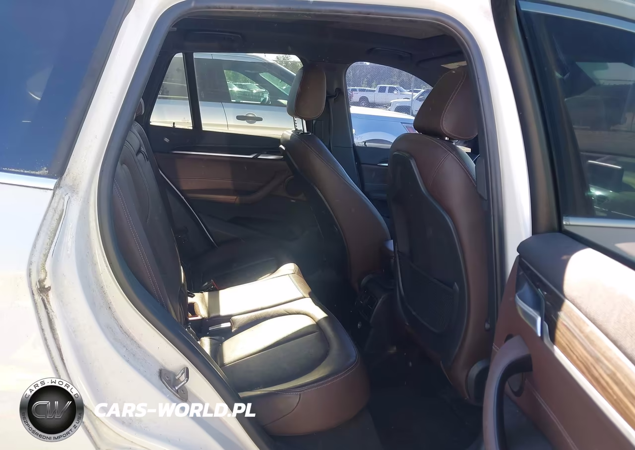2017 BMW X1 Sdrive28I VIN:WBXHU7C3XH5H34414 - 8
