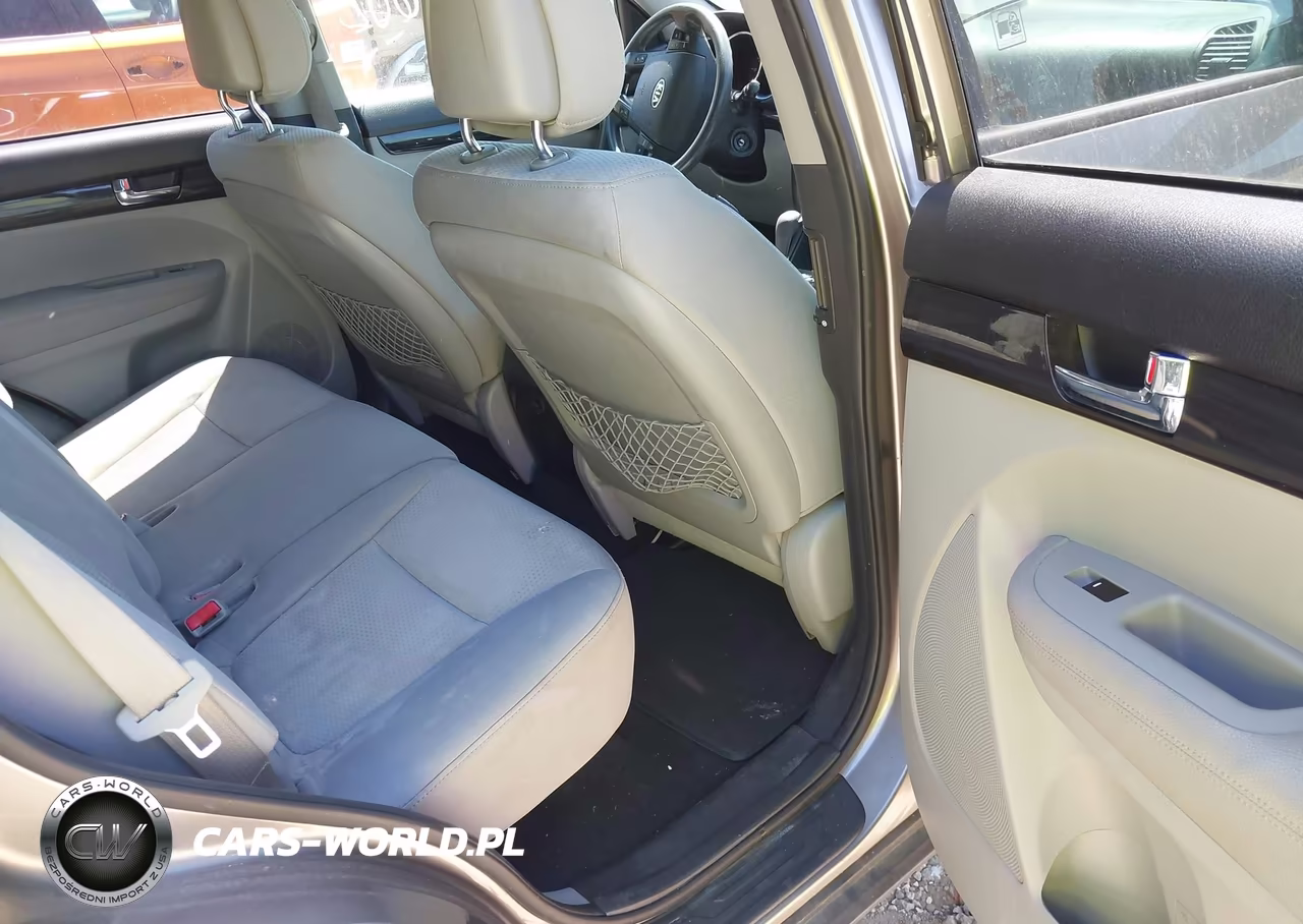 2011 Kia Sorento Lx VIN:5XYKT3A12BG022278 - 8