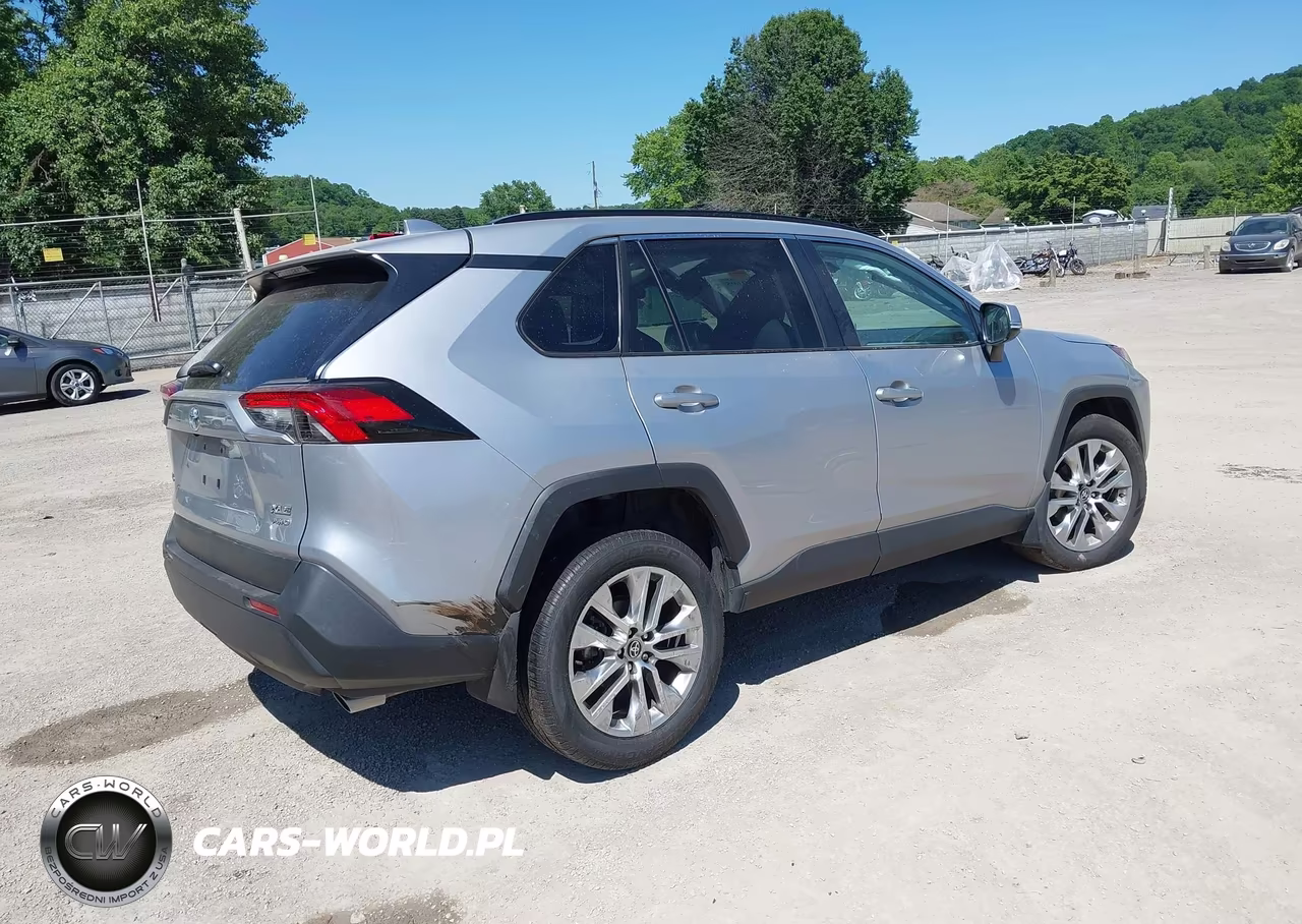 2025 Toyota Rav4 Xle Premium VIN:2T3A1RFV6SC557570 - 4