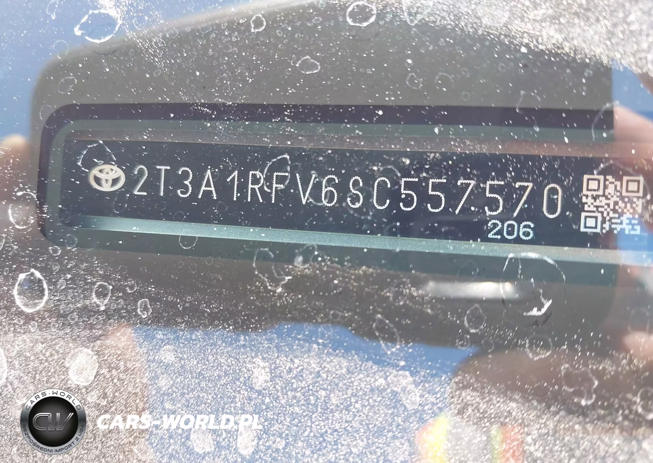 2025 Toyota Rav4 Xle Premium VIN:2T3A1RFV6SC557570 - 9