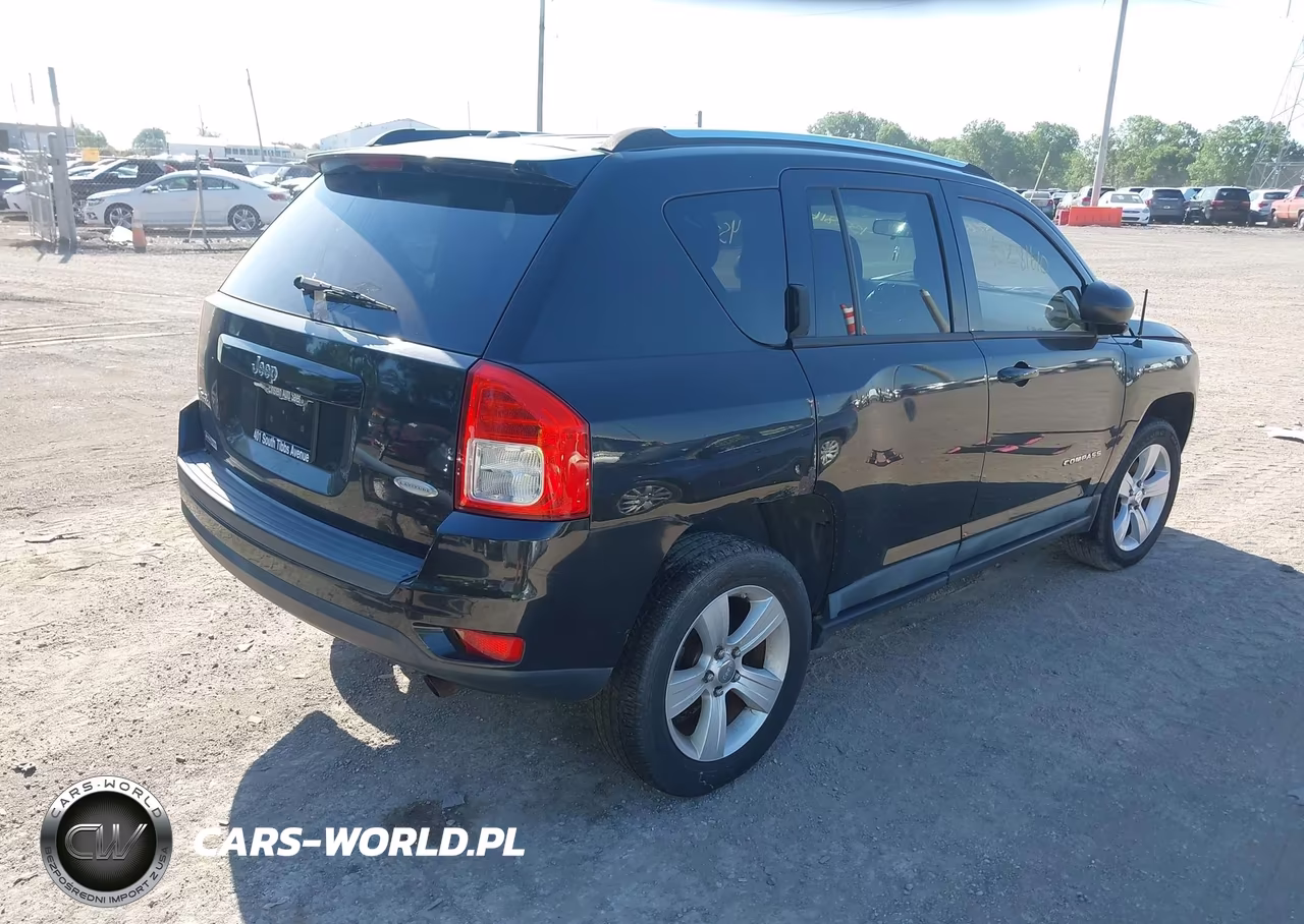 2011 Jeep Compass VIN:1J4NF1FB3BD150306 - 4
