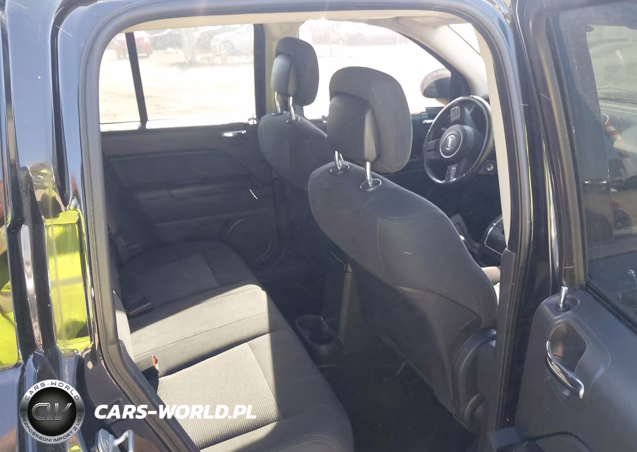 2011 Jeep Compass VIN:1J4NF1FB3BD150306 - 8