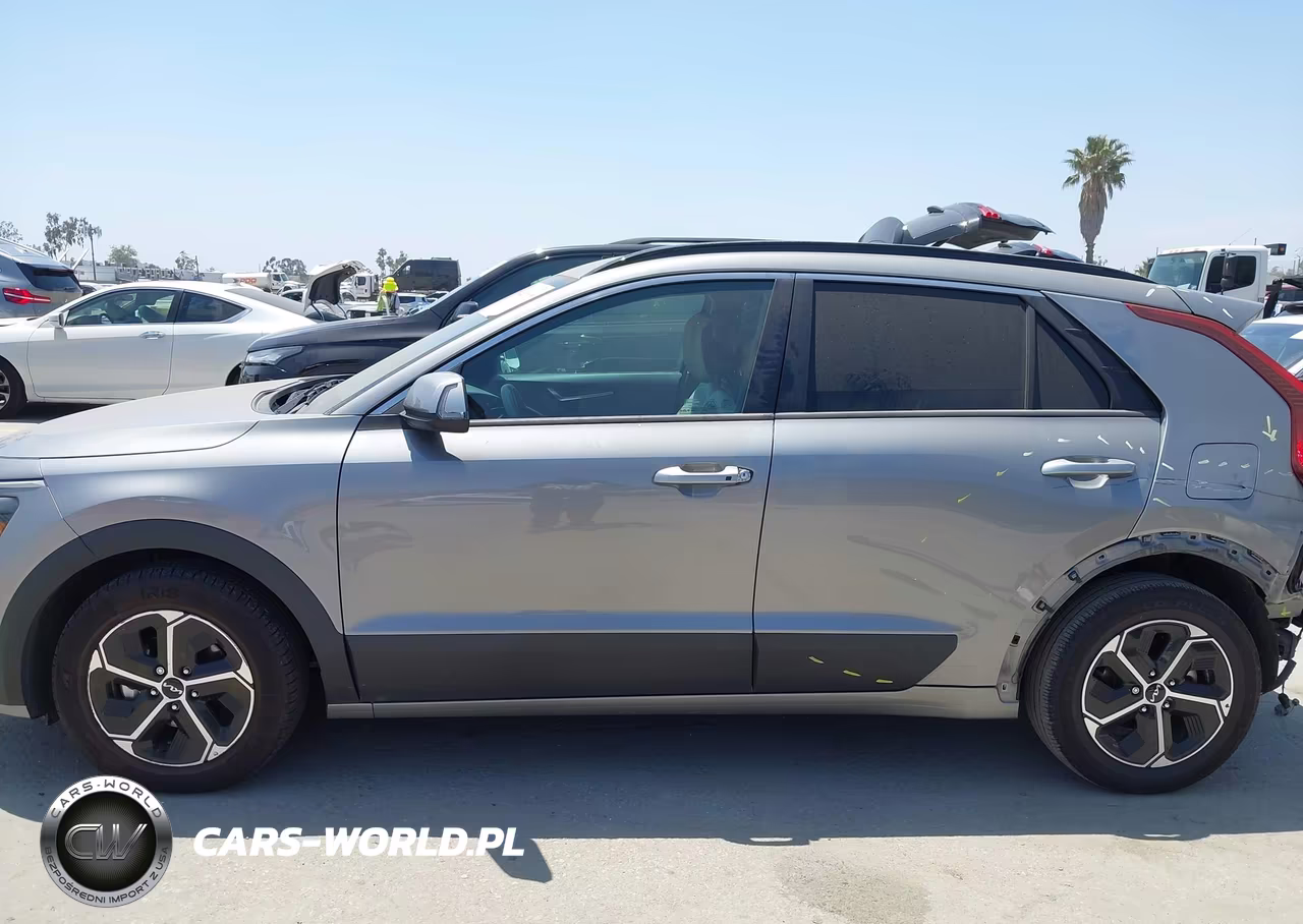 2023 Kia Niro Ex VIN:KNDCR3LE9P5057192 - 15