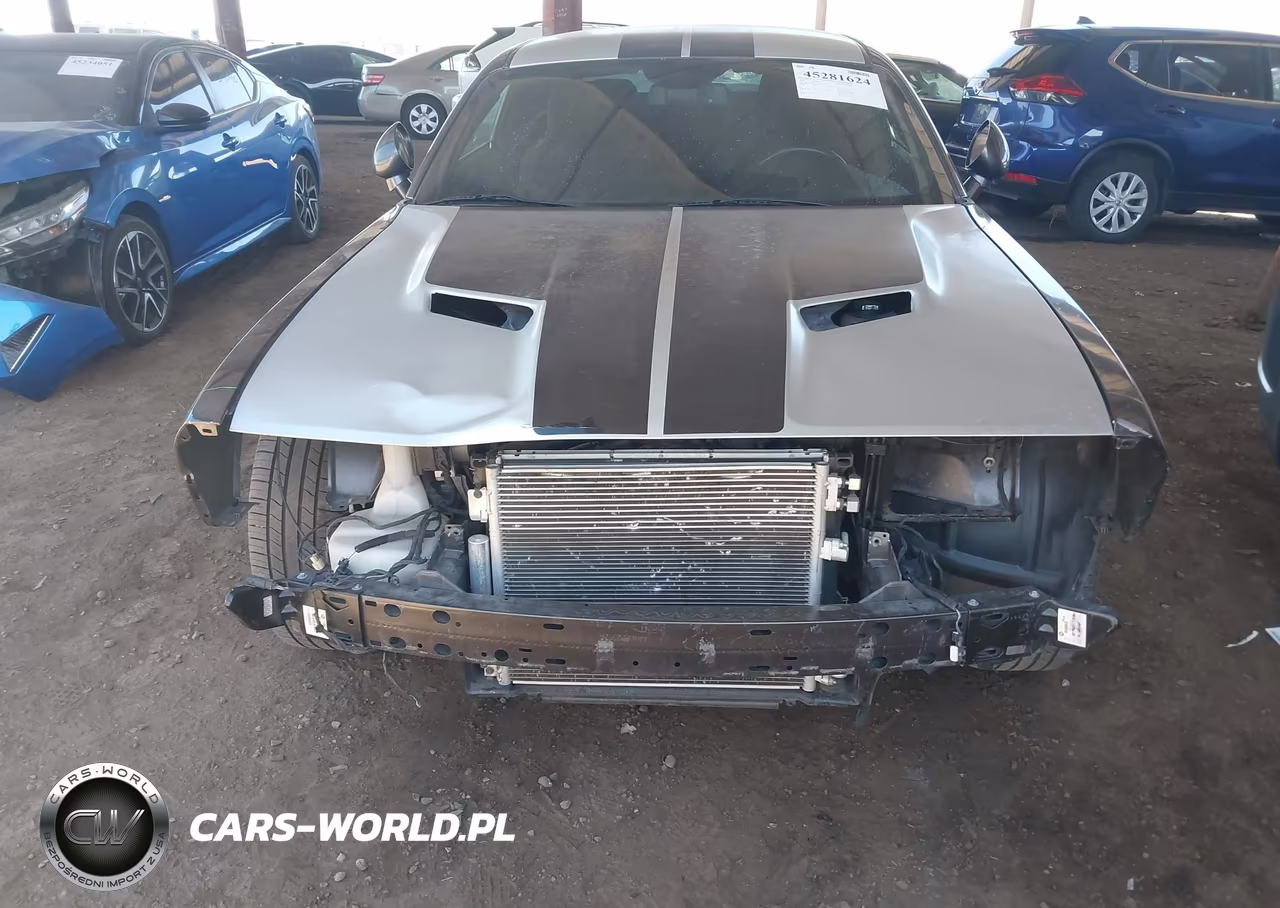 2020 Dodge Challenger Sxt VIN:2C3CDZAG2LH247235 - 6