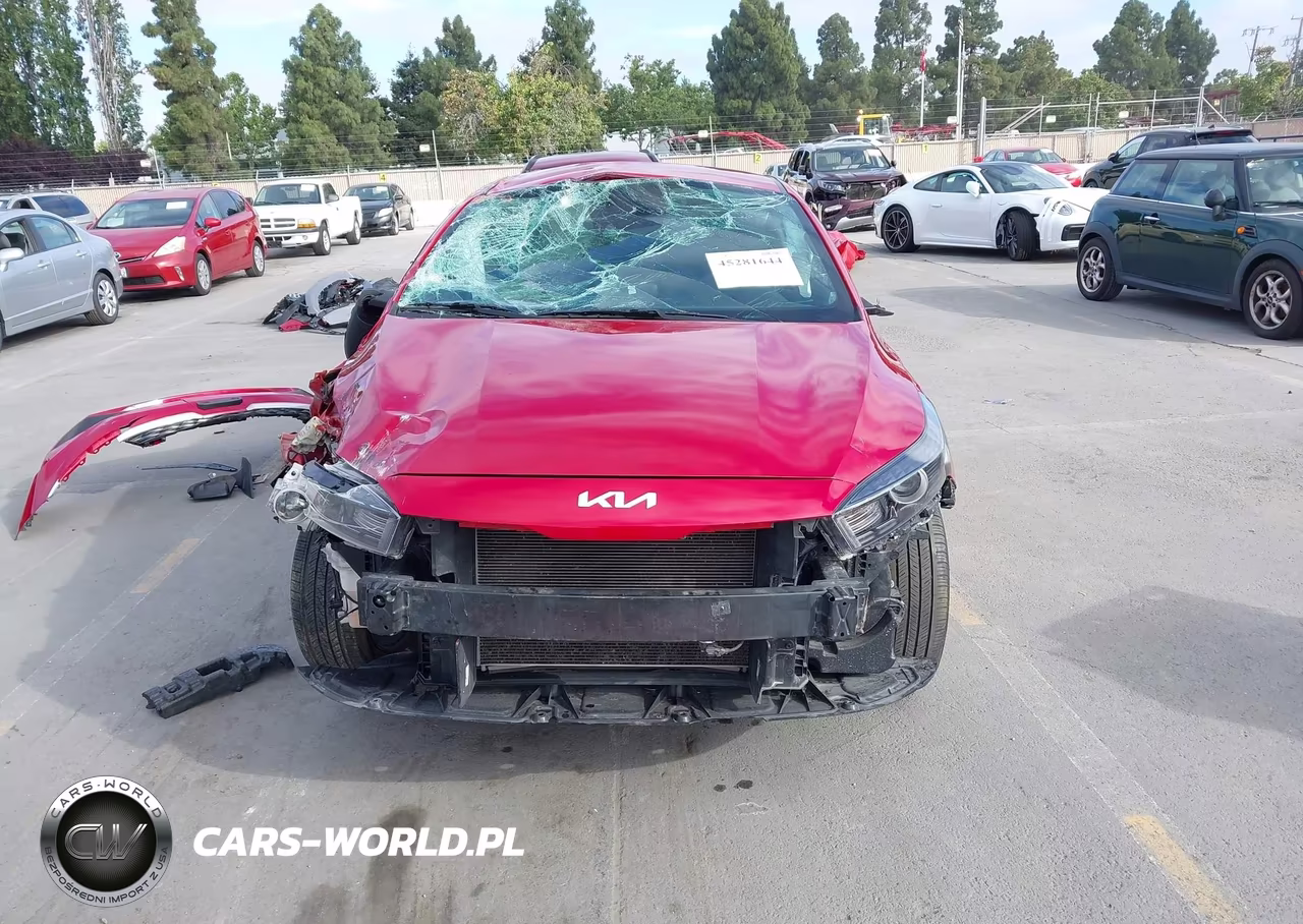 2023 Kia Forte Lxs VIN:3KPF24AD2PE611114 - 13