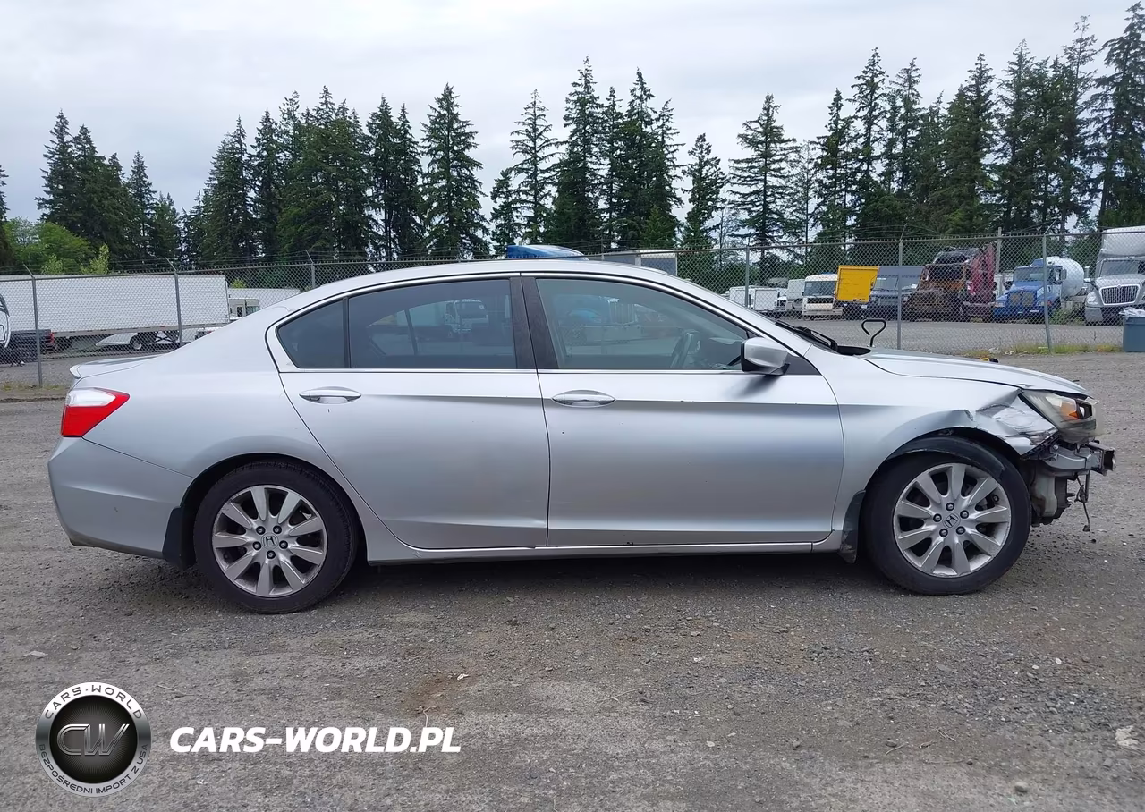 2013 Honda Accord Sport VIN:1HGCR2F54DA111234 - 13