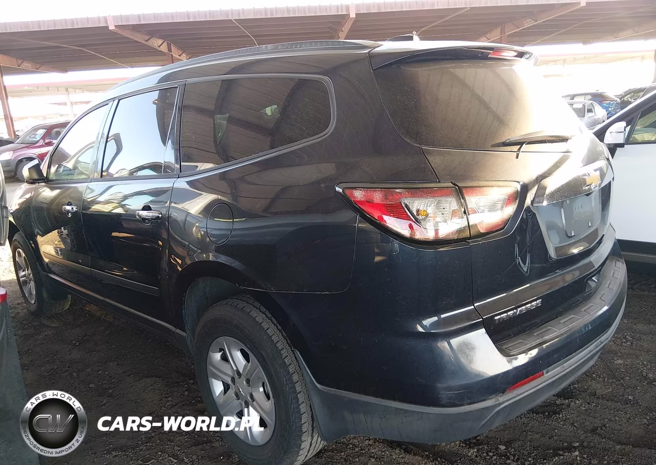 2017 Chevrolet Traverse Ls VIN:1GNKRFED8HJ156944 - 6