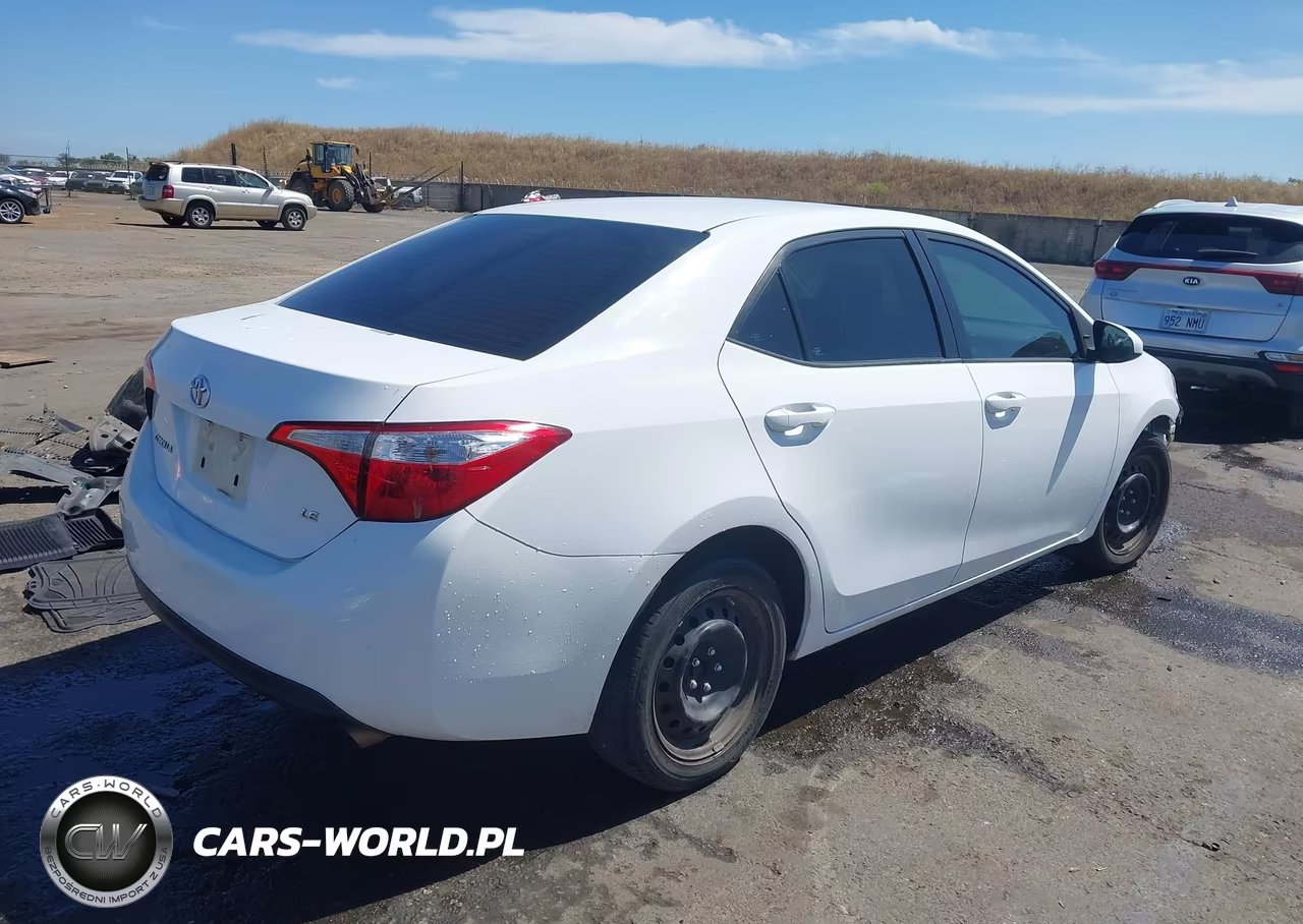 2016 Toyota Corolla Le VIN:5YFBURHE5GP467450 - 4