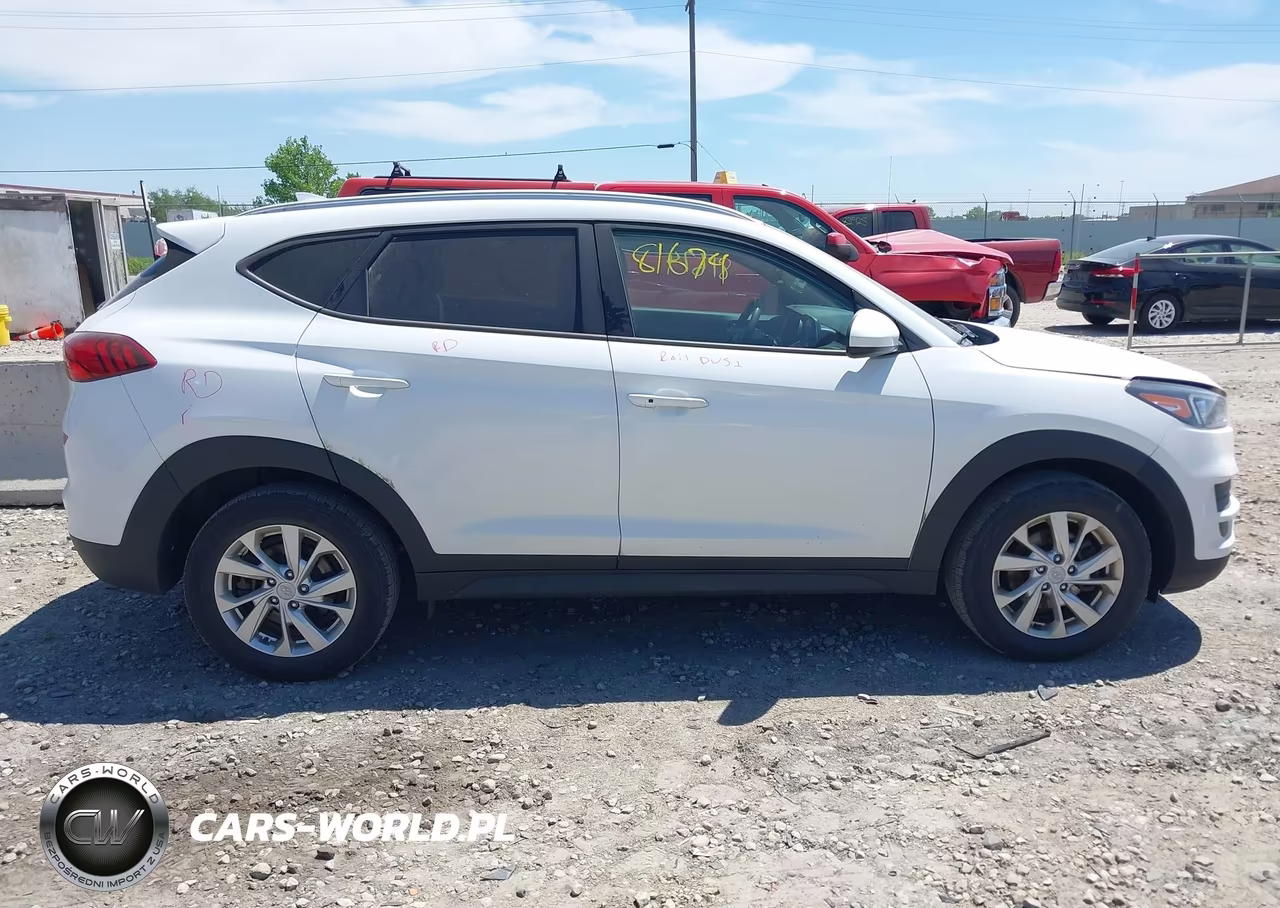 2021 Hyundai Tucson Value VIN:KM8J33A48MU301012 - 13