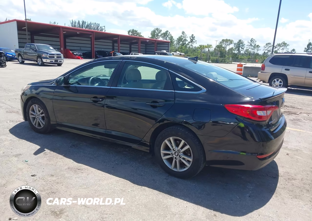 2015 Hyundai Sonata Se VIN:5NPE24AF4FH223941 - 3