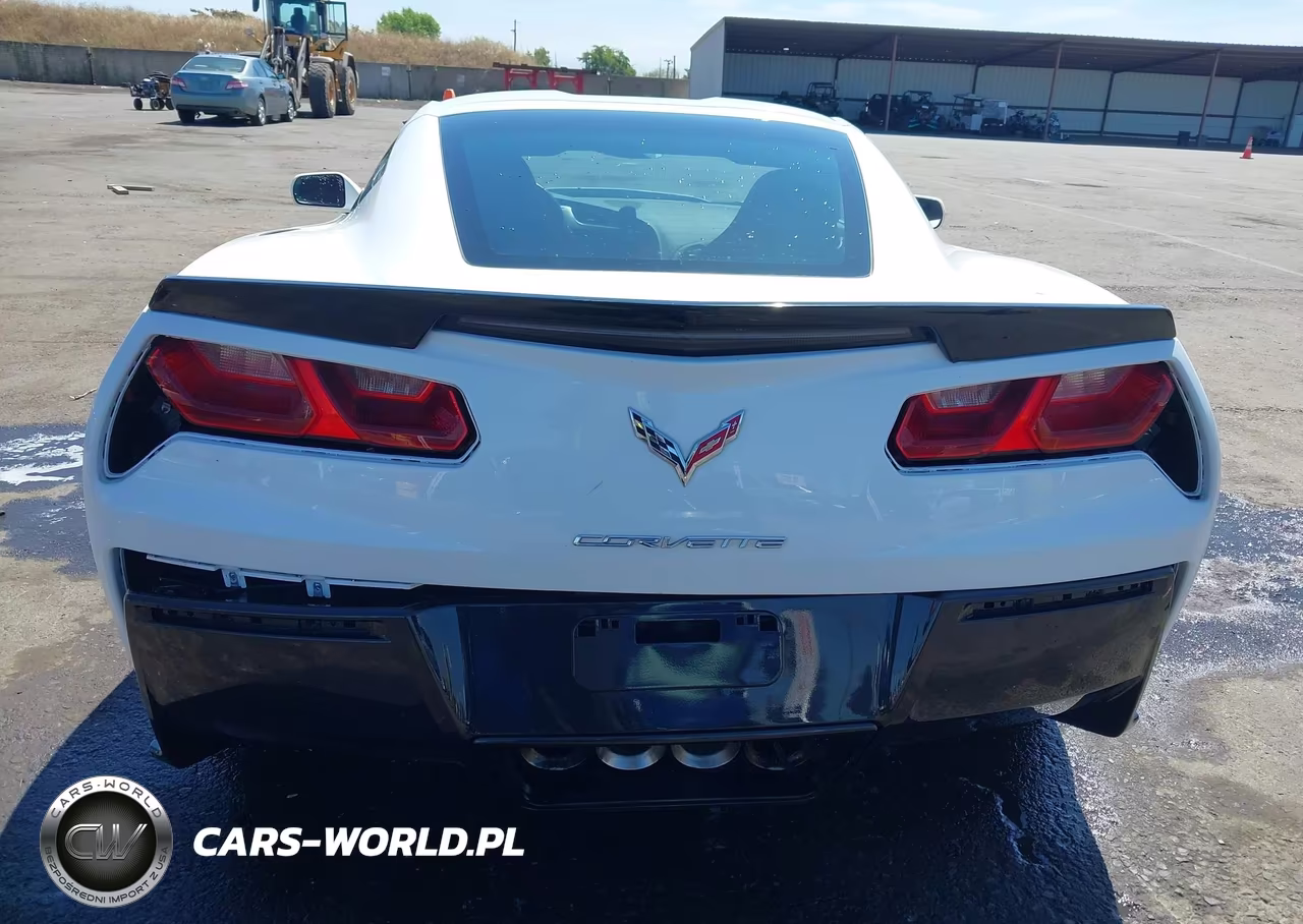 2015 Chevrolet Corvette Stingray VIN:1G1YB2D70F5101253 - 6