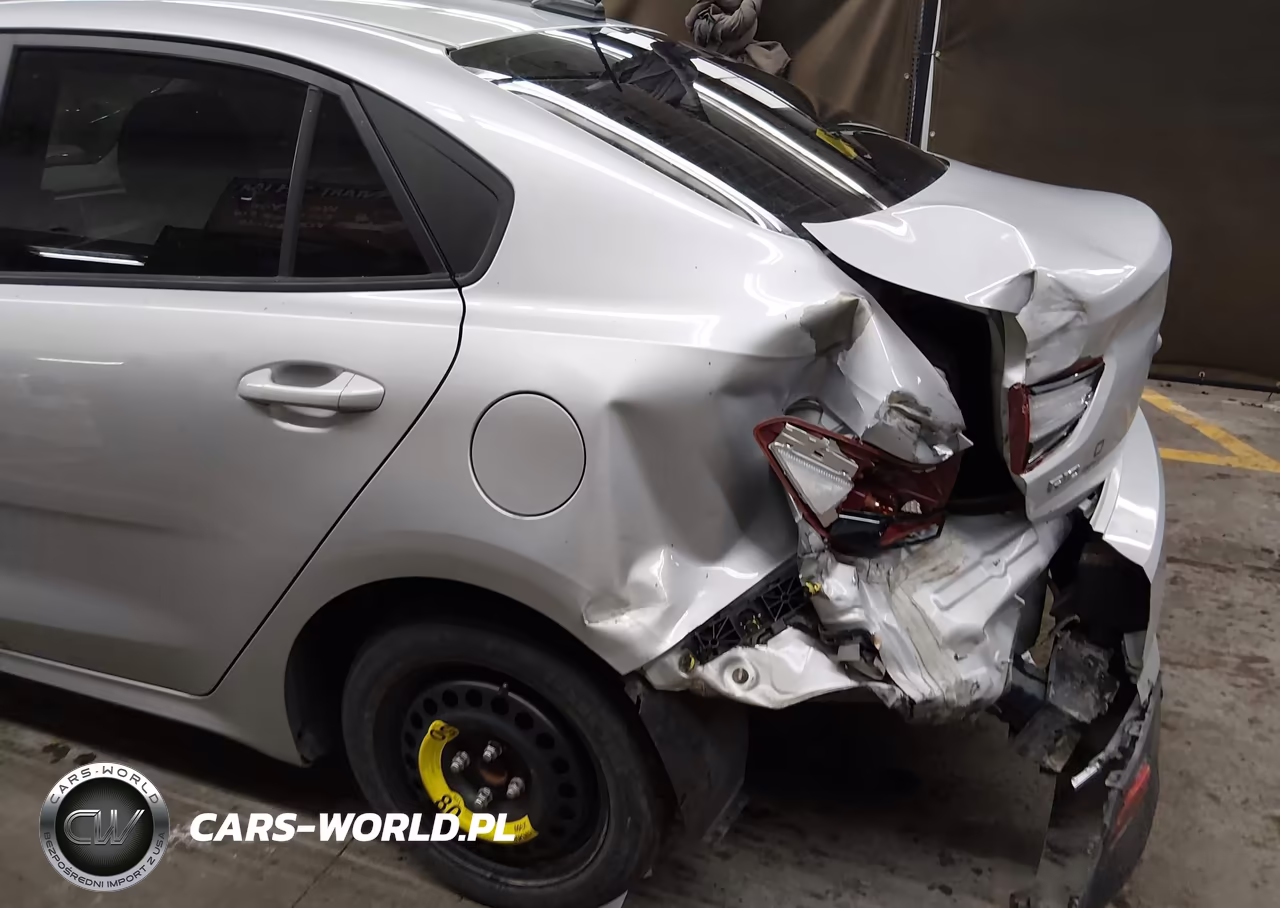 2020 Kia Rio S VIN:3KPA24AD0LE359190 - 6