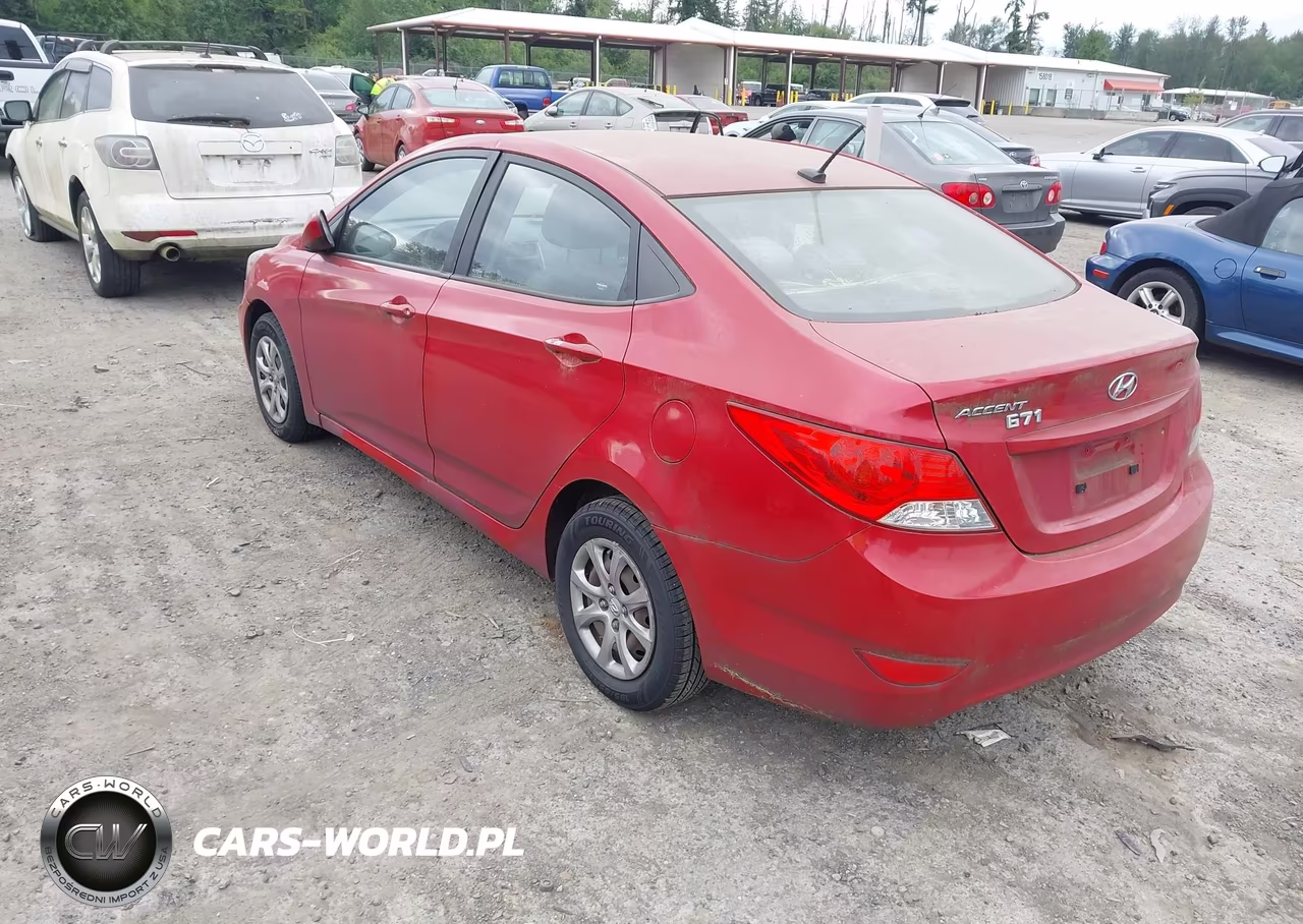 2014 Hyundai Accent Gls VIN:KMHCT4AE8EU743846 - 3
