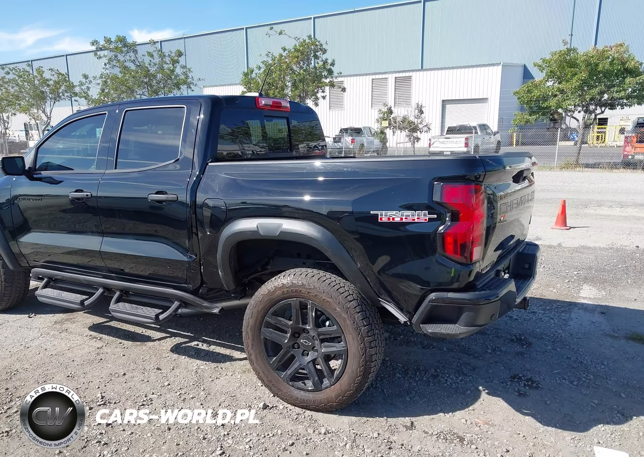 2025 Chevrolet Colorado 4Wd Trail Boss VIN:1GCPTEEK4S1118563 - 6