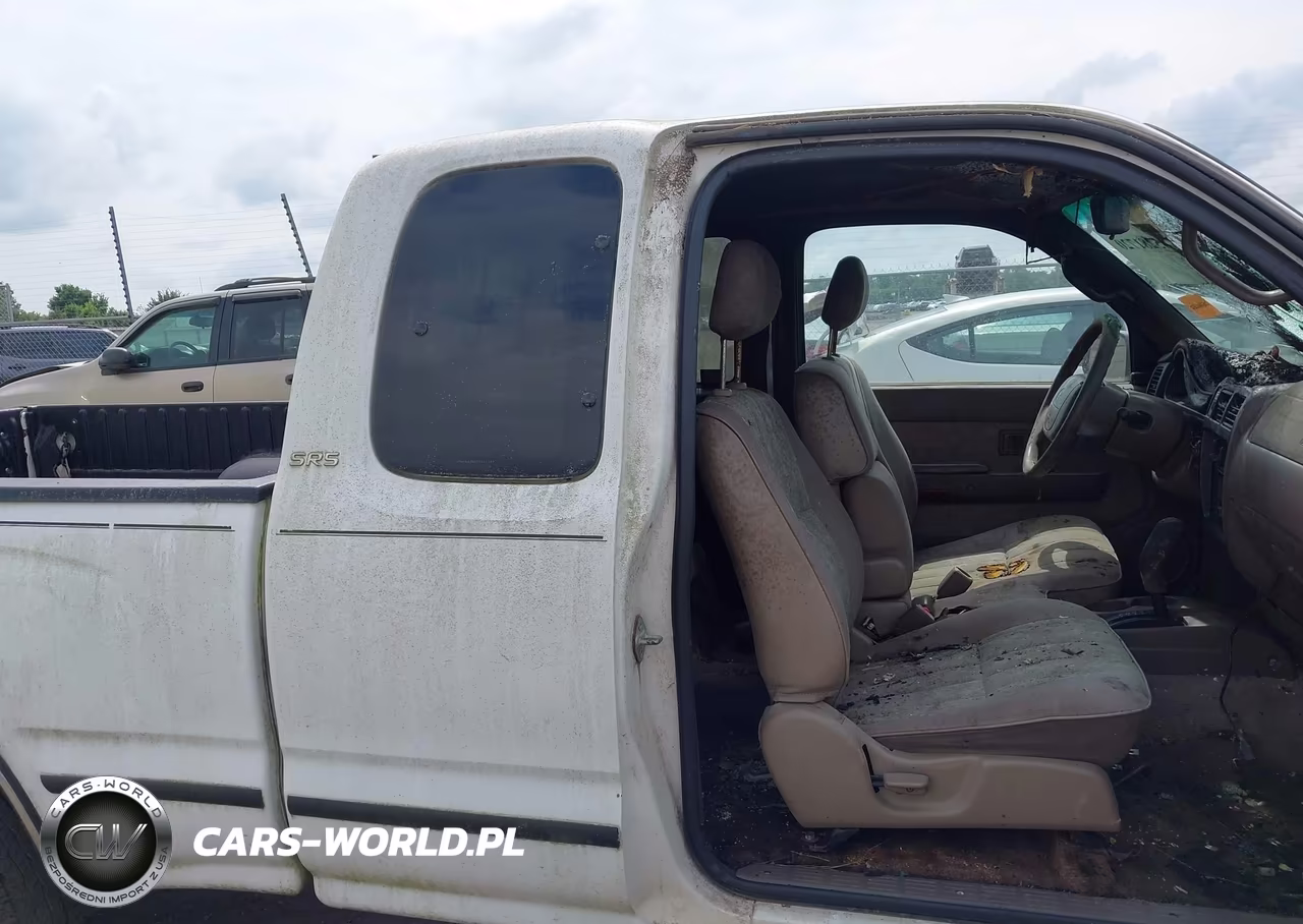 2000 Toyota Tacoma Prerunner VIN:4TASM92NXYZ611764 - 8