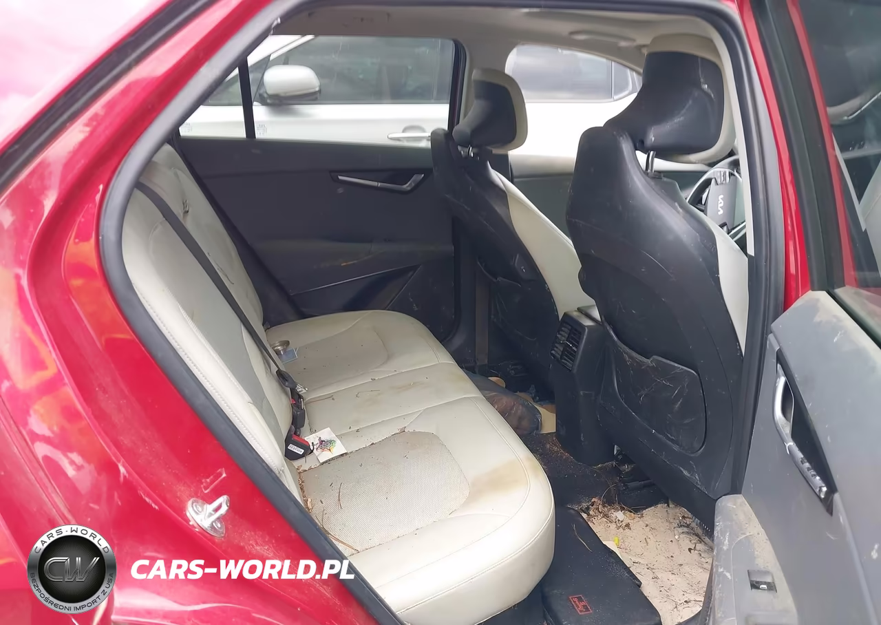 2023 Kia Niro Ex Touring VIN:KNDCR3LE1P5061365 - 8