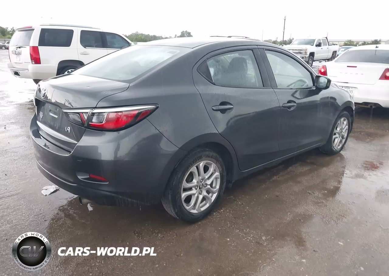 2017 Toyota Yaris Ia VIN:3MYDLBYVXHY165397 - 4