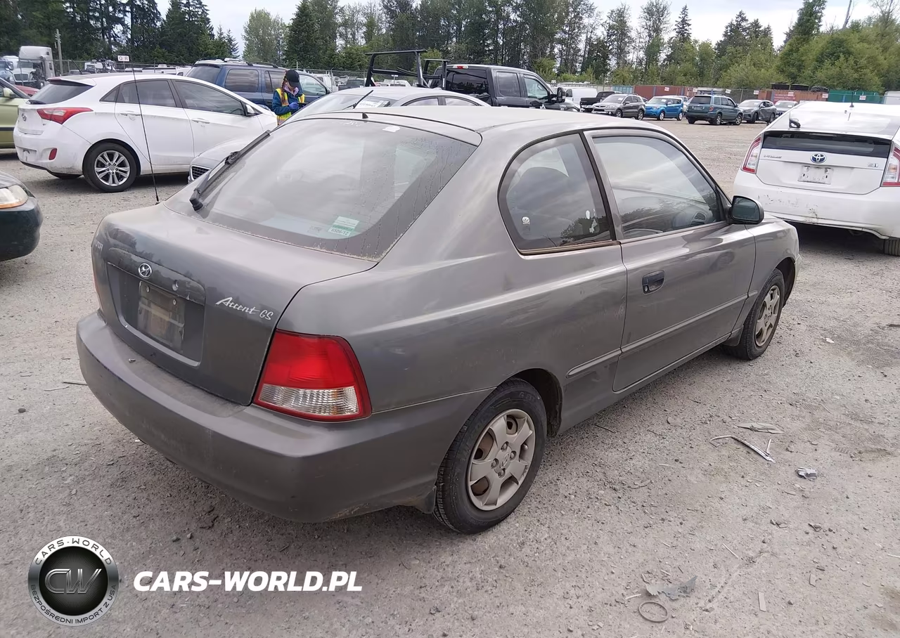 2000 Hyundai Accent Gs VIN:KMHCG35G8YU035756 - 4