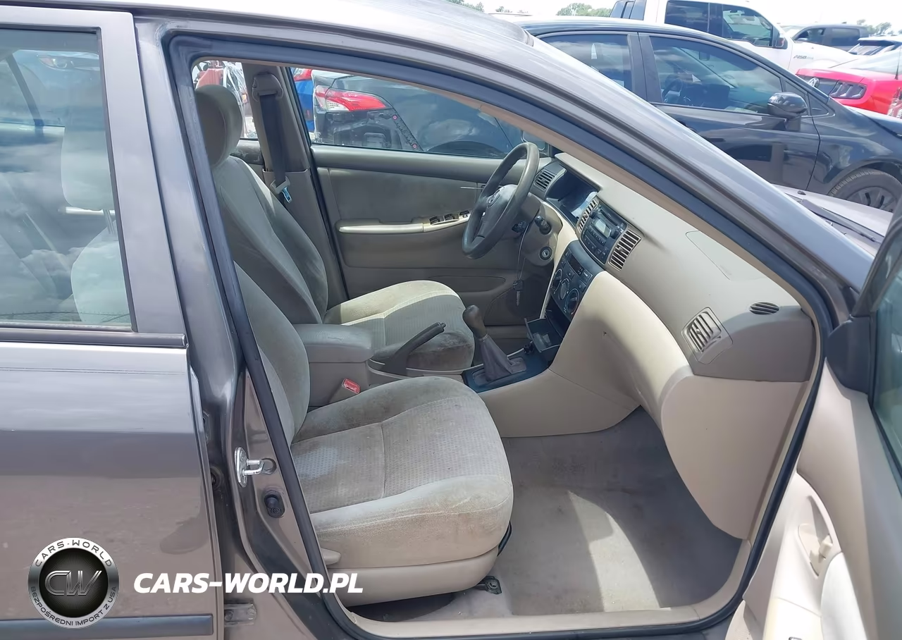 2007 Toyota Corolla Ce VIN:1NXBR32E37Z900284 - 5