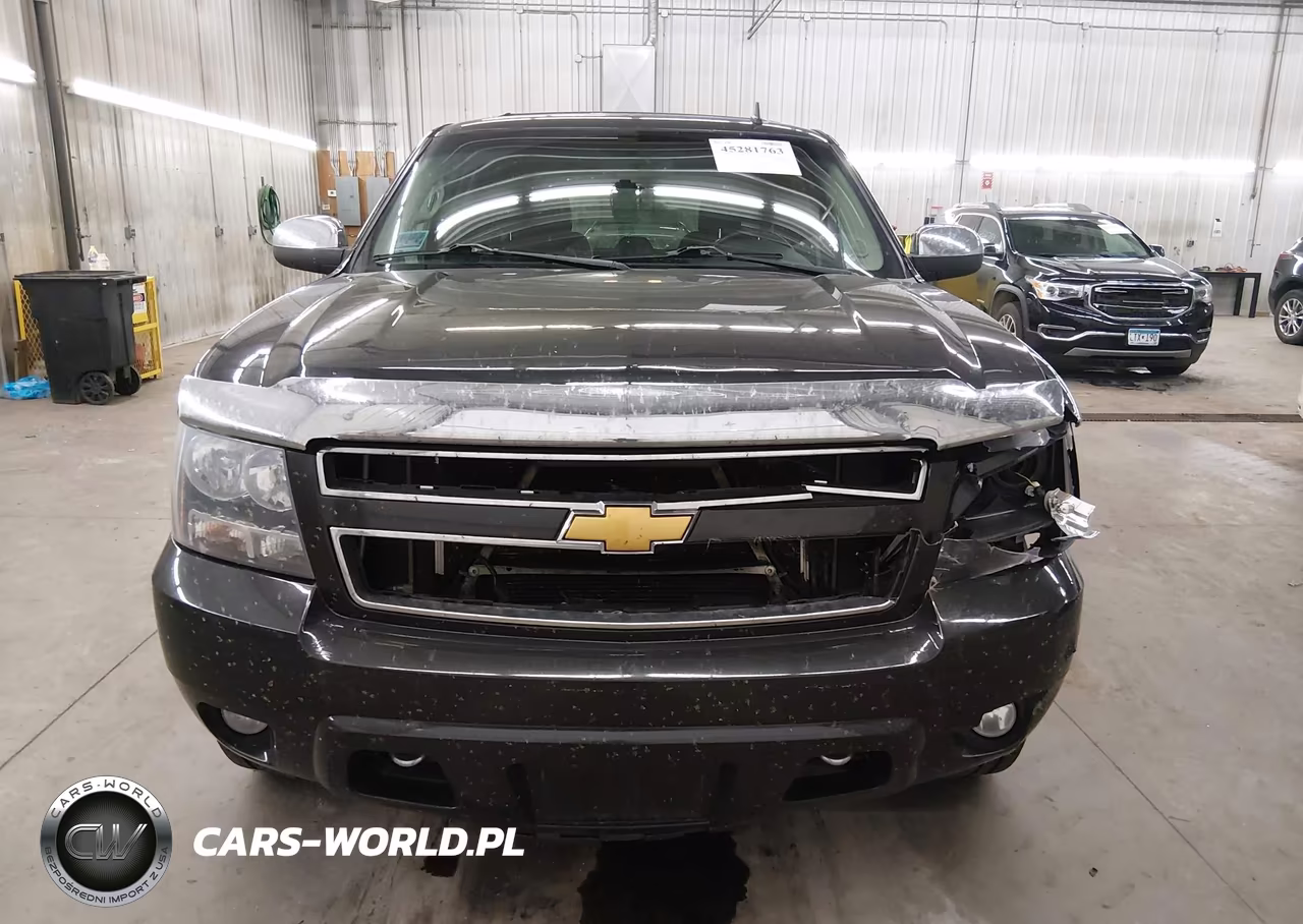 2012 Chevrolet Tahoe Ltz VIN:1GNSKCE08CR141175 - 13