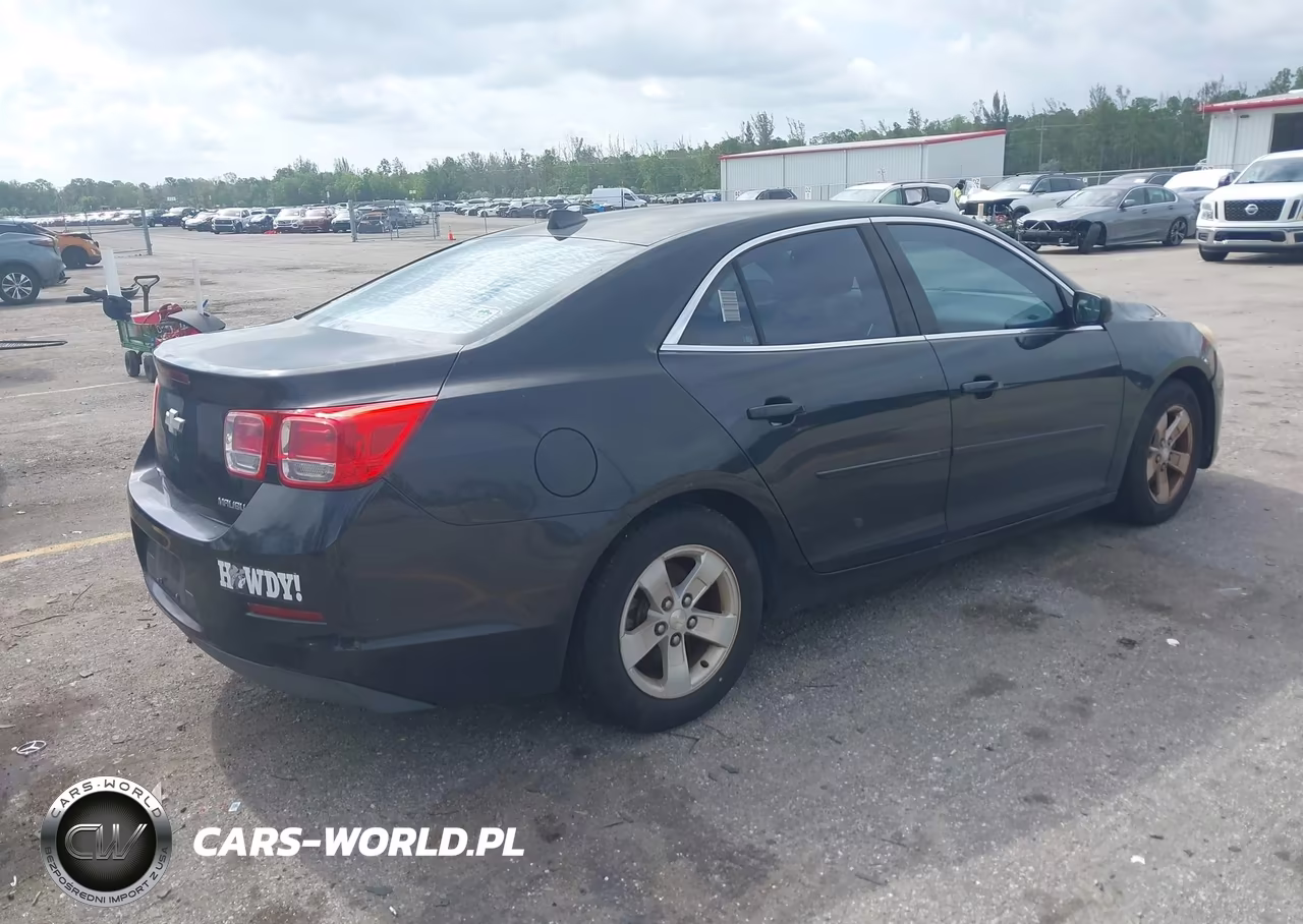 2013 Chevrolet Malibu 1Ls VIN:1G11B5SA3DF356522 - 4