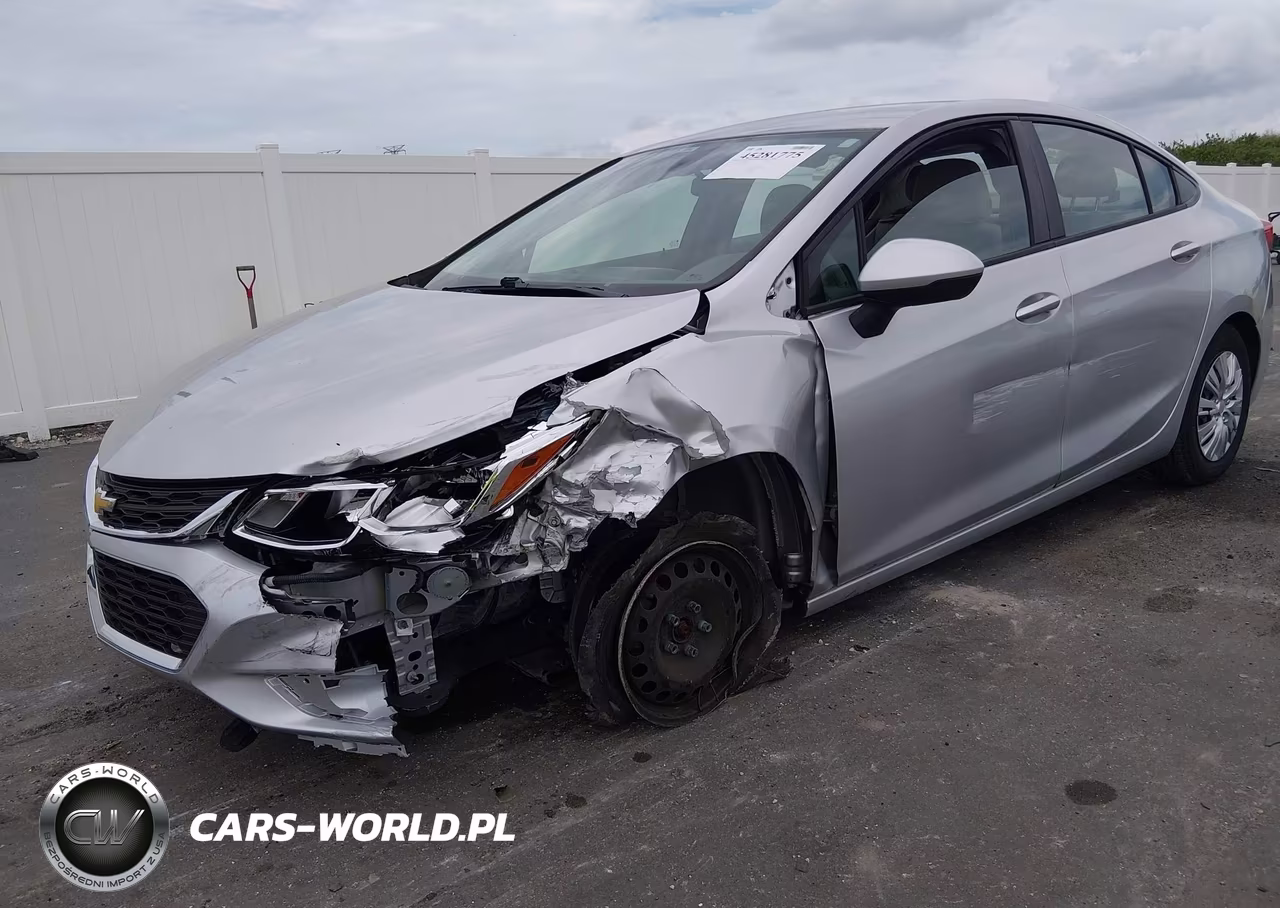 2017 Chevrolet Cruze Ls Auto VIN:1G1BC5SM9H7230872 - 13