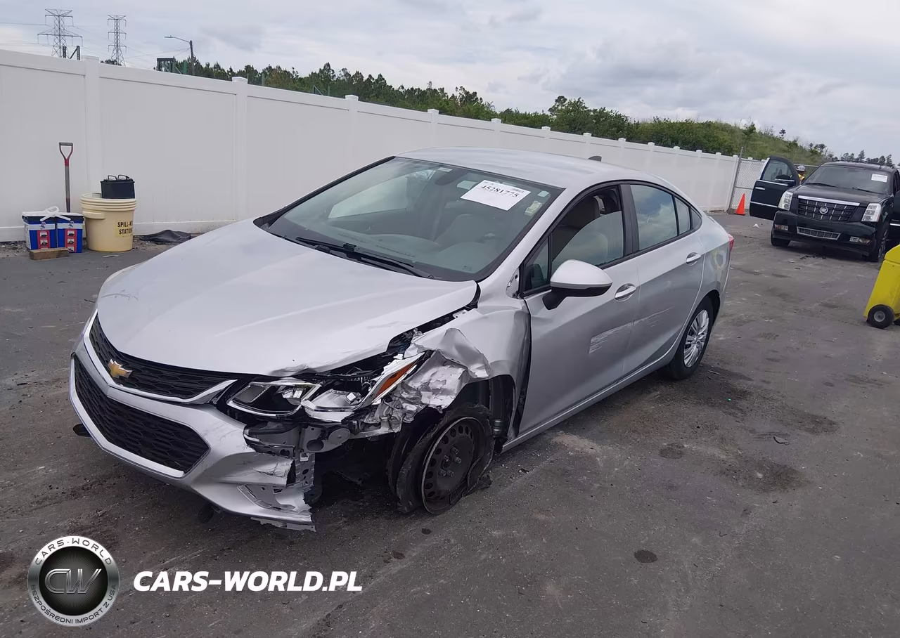 2017 Chevrolet Cruze Ls Auto VIN:1G1BC5SM9H7230872 - 2
