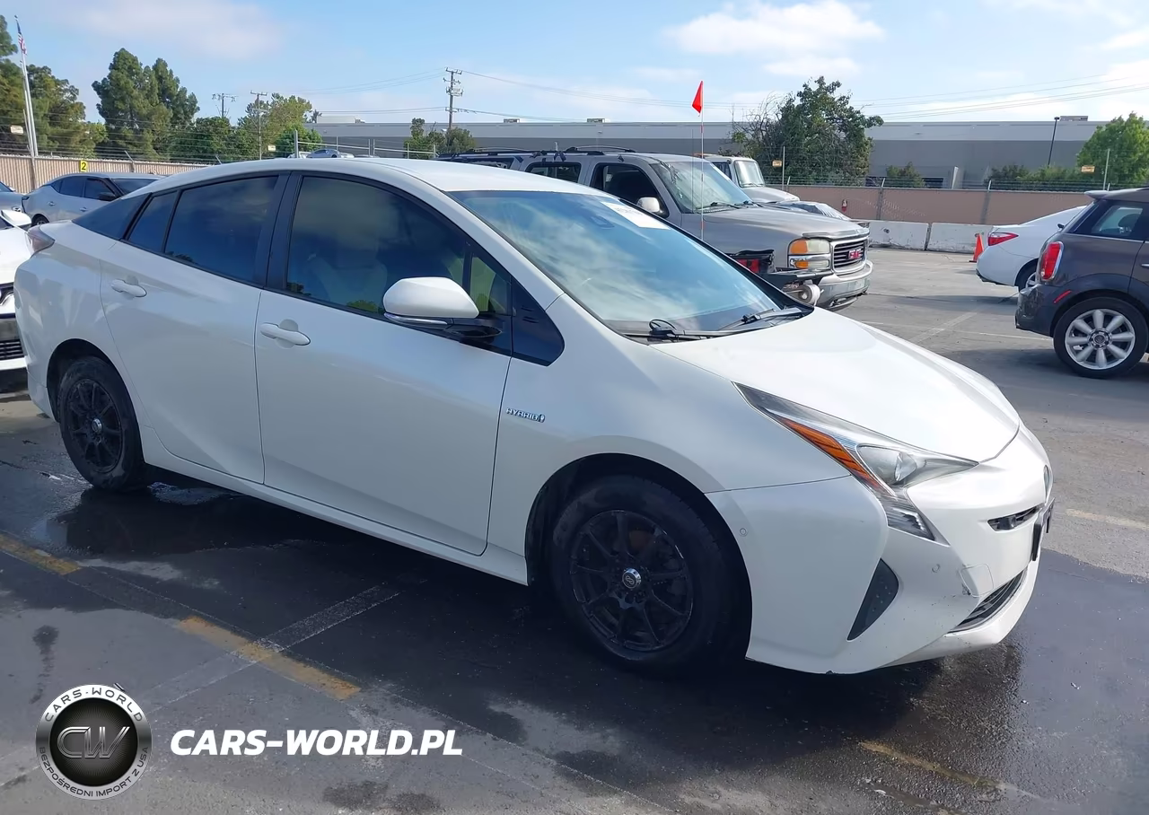 2017 Toyota Prius Two – zdjęcie 1 z 16