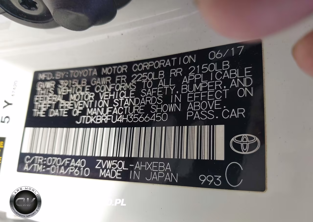 2017 Toyota Prius Two VIN:JTDKBRFU4H3566450 - 9