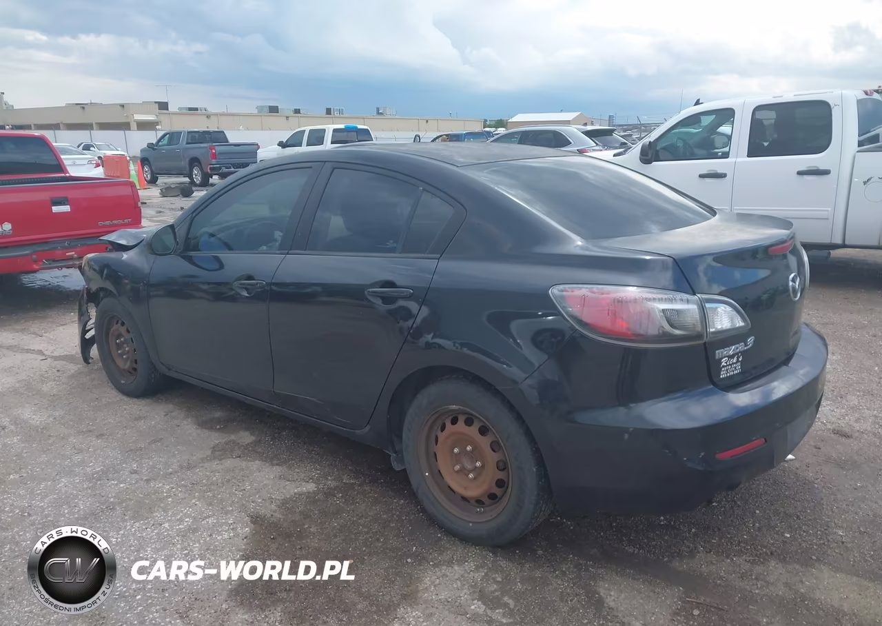 2013 Mazda Mazda3 I Sport VIN:JM1BL1U78D1746175 - 3