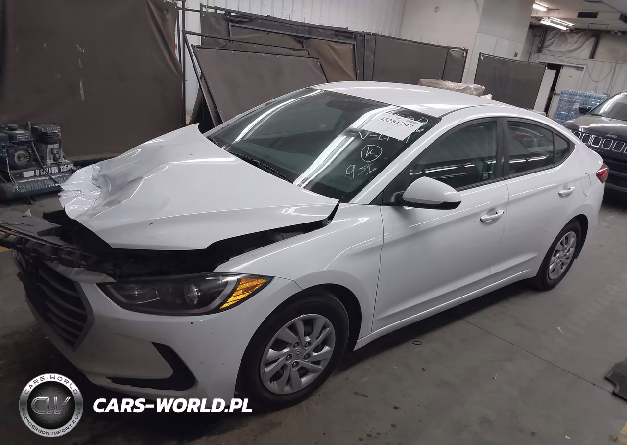 2017 Hyundai Elantra Se VIN:5NPD74LFXHH092141 - 2