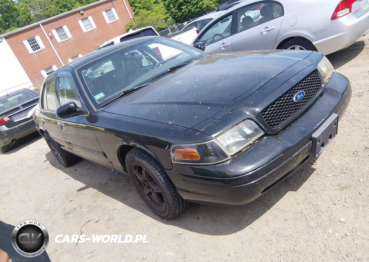 2011 Ford Crown Victoria Lx – zdjęcie 1 z 15