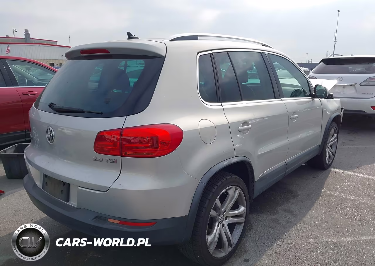 2012 Volkswagen Tiguan Sel VIN:WVGAV7AX8CW610266 - 4