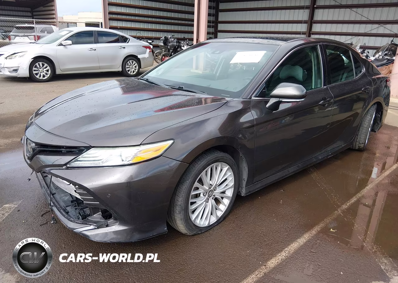 2018 Toyota Camry Xle VIN:4T1B11HK4JU136171 - 2