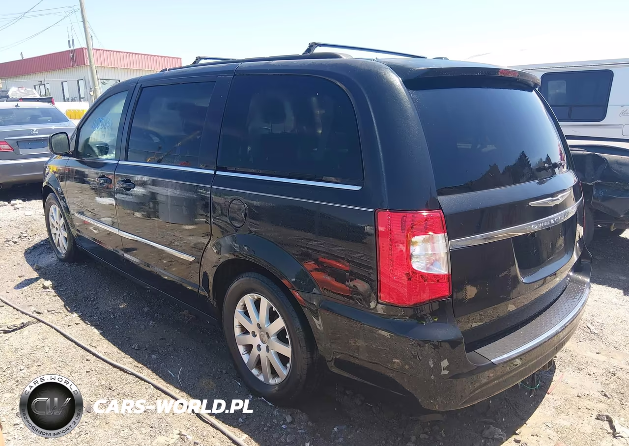 2013 Chrysler Town & Country Touring VIN:2C4RC1BG7DR560172 - 3