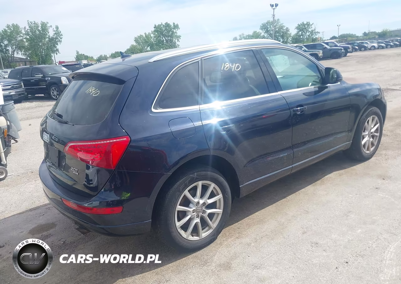 2011 Audi Q5 2.0T Premium VIN:WA1LFAFP7BA108368 - 4