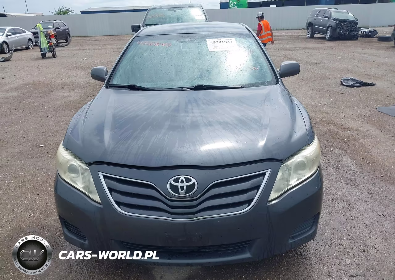 2011 Toyota Camry Le VIN:4T1BF3EK2BU688108 - 12