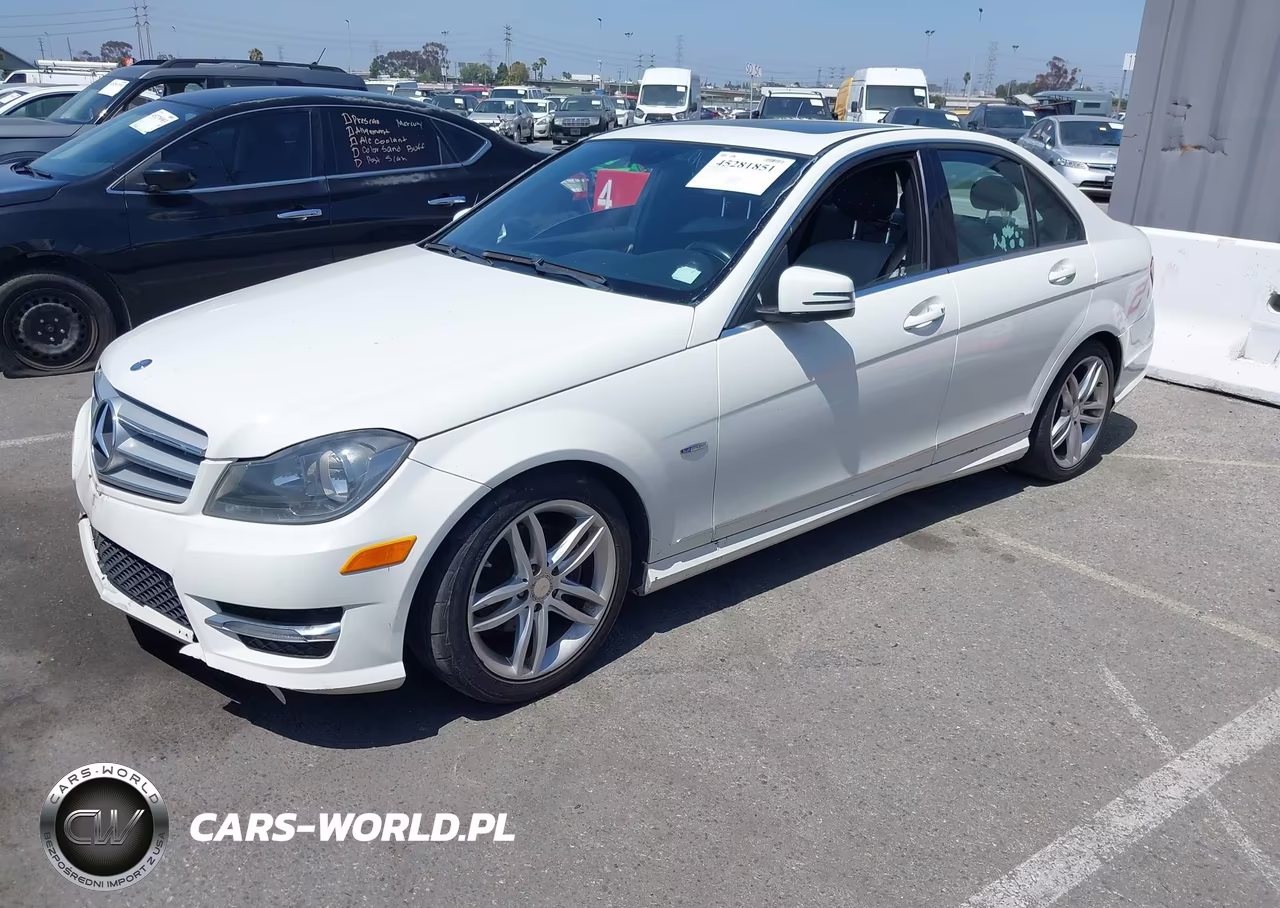 2012 Mercedes-Benz C 250 Sport VIN:WDDGF4HB1CR200806 - 2