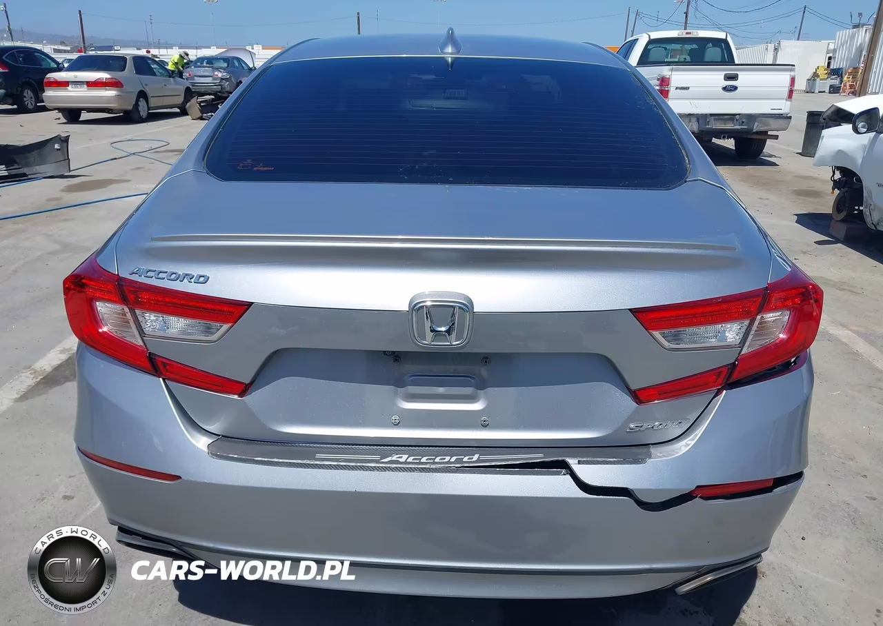 2018 Honda Accord Sport VIN:1HGCV1F31JA200744 - 16