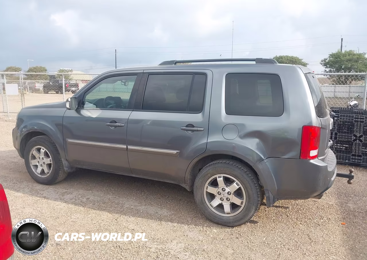 2011 Honda Pilot Touring VIN:5FNYF3H94BB055075 - 14